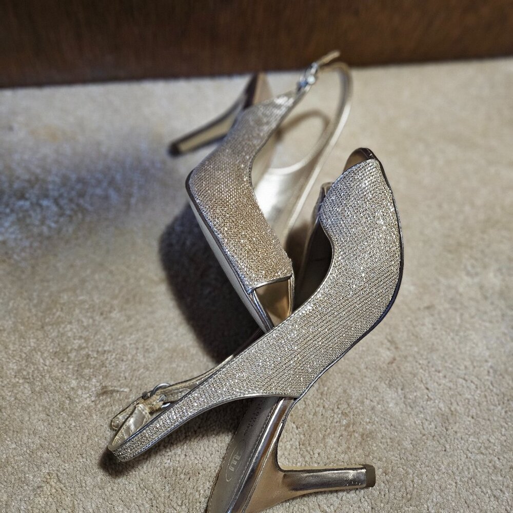 Gold Sparkle Party Sandal - size 10M